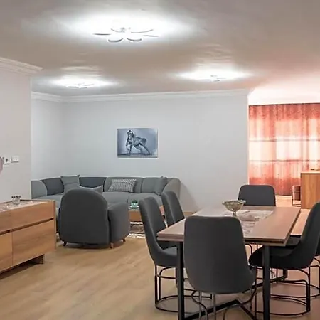 Hunat Residance