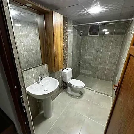 Hunat Residance 4*